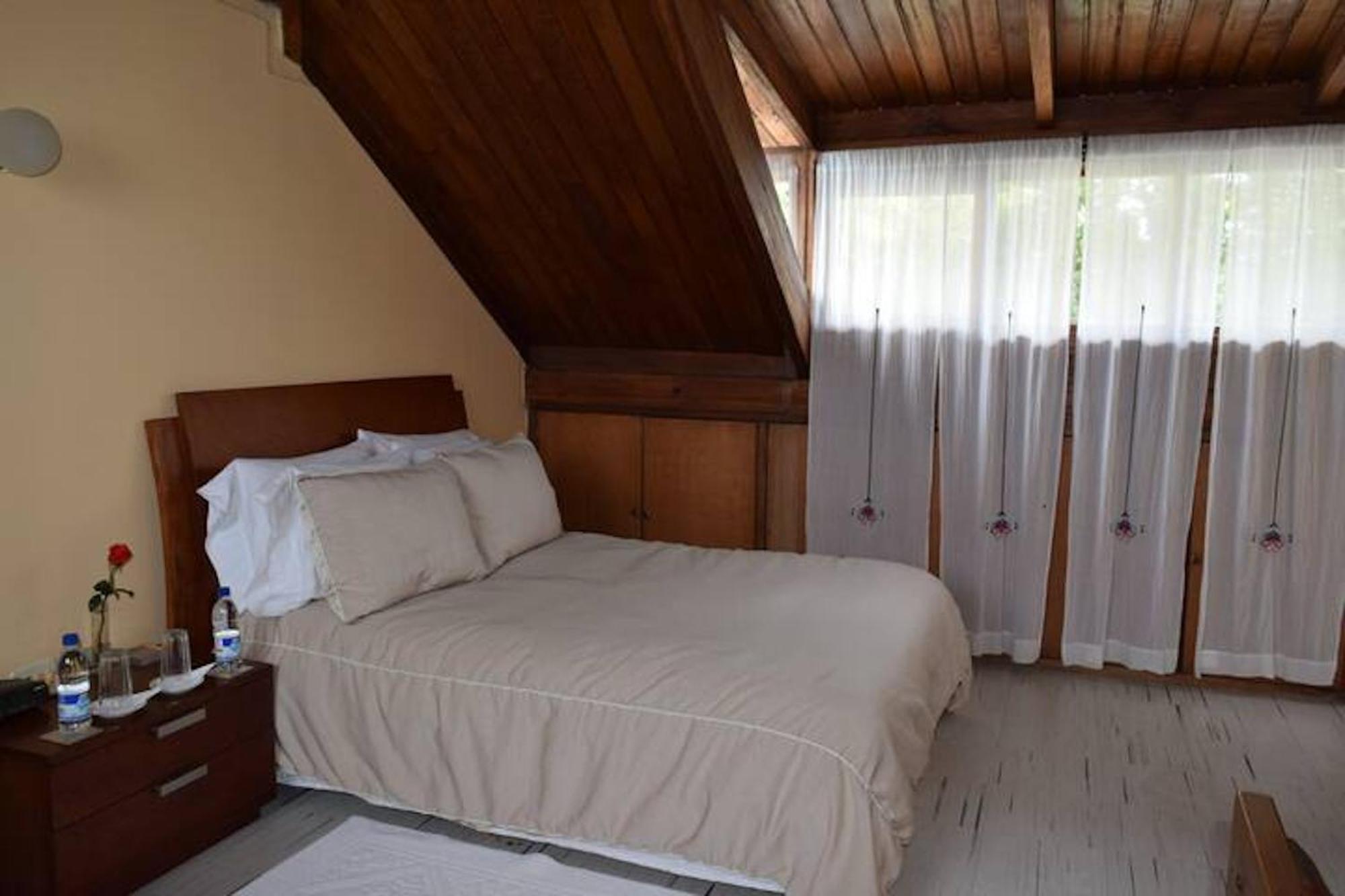 Cottage house كايامبيه المظهر الخارجي الصورة